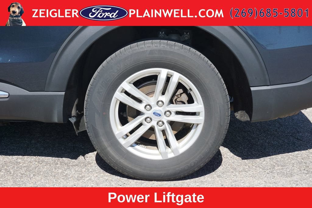 Used 2023 Ford Explorer XLT w/ Equipment Group 202A AWD/4WD image 9