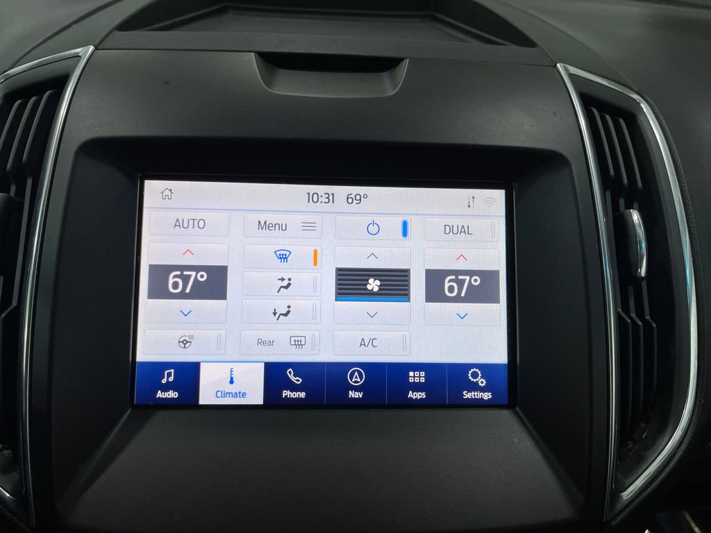 Used 2020 Ford Edge Titanium w/ Equipment Group 301A image 26
