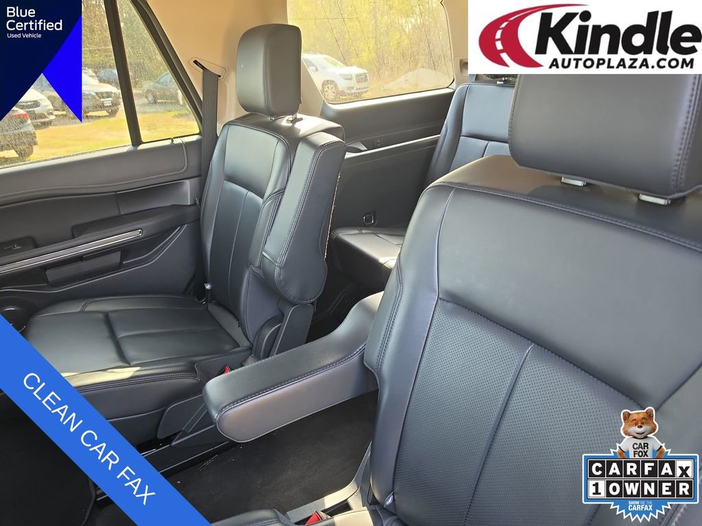 Used 2023 Ford Expedition XLT AWD/4WD image 5