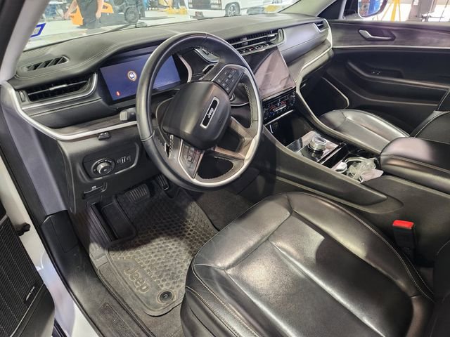 Used 2021 Jeep Grand Cherokee L Limited RWD image 8