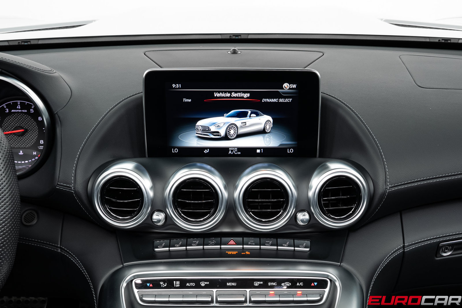 Used 2019 Mercedes-Benz AMG GT Roadster image 29