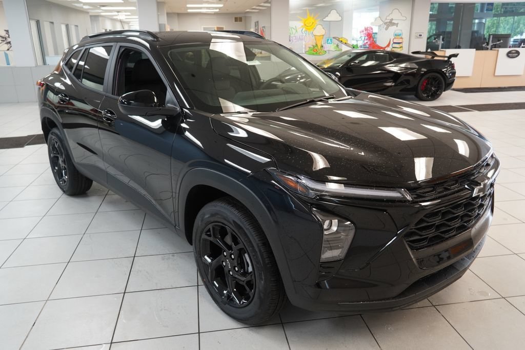 New 2026 Chevrolet Trax LT w/ Driver Confidence Package FWD image 13
