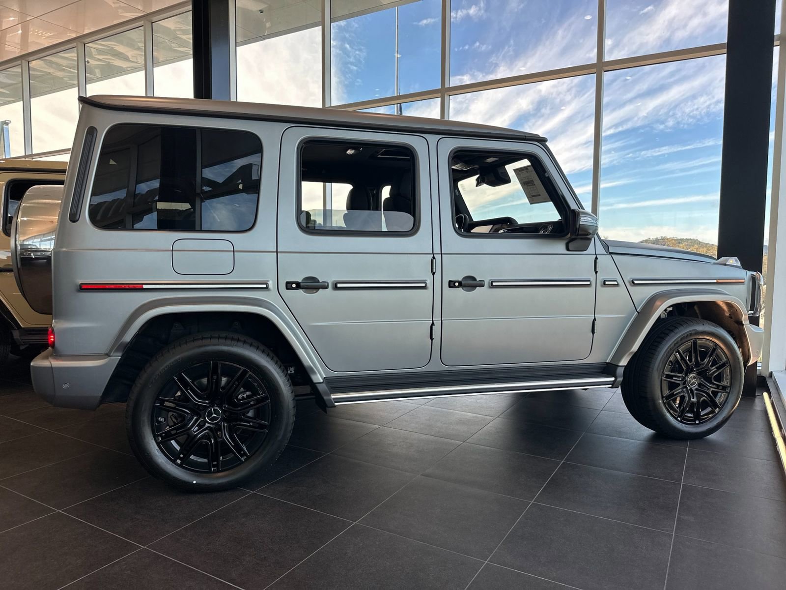 New 2026 Mercedes-Benz G 550 image 2