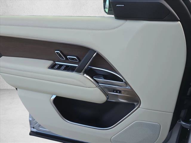 Certified 2023 Land Rover Range Rover SE image 28