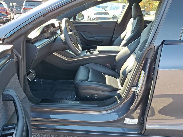 Used 2022 Tesla Model S Plaid image 17
