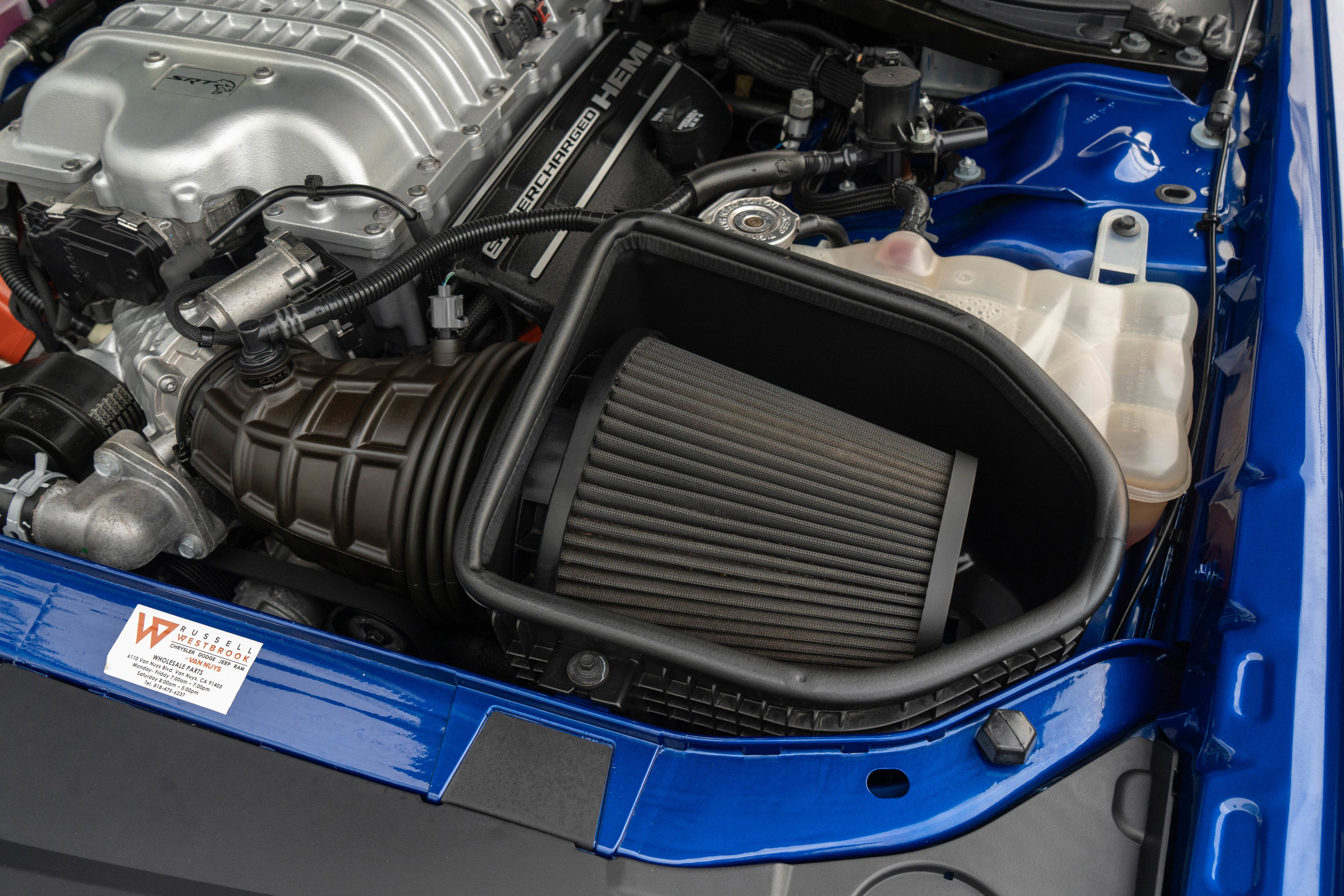 Used 2019 Dodge Challenger SRT Hellcat w/ Laguna Leather Package RWD image 38