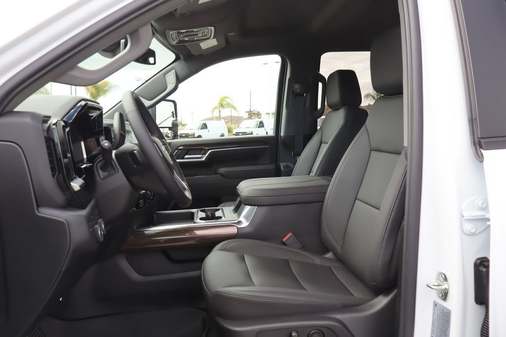 New 2026 Chevrolet Silverado 2500 LT w/ Trail Boss Package AWD/4WD image 18