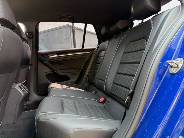 Used 2019 Volkswagen Golf R 4-Door AWD/4WD image 12