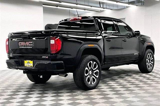 Used 2024 GMC Canyon AT4 w/ Canyon Safety Plus Package image 12