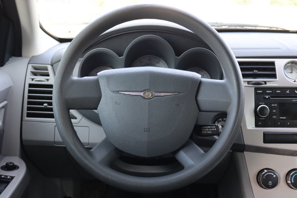 Used 2008 Chrysler Sebring LX FWD image 18