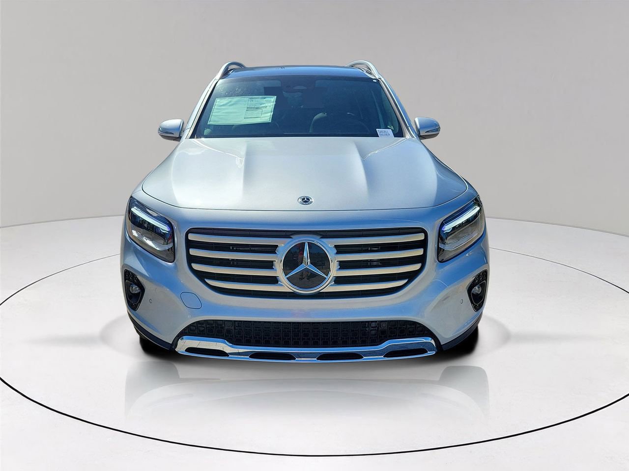 New 2026 Mercedes-Benz GLB 250 image 2