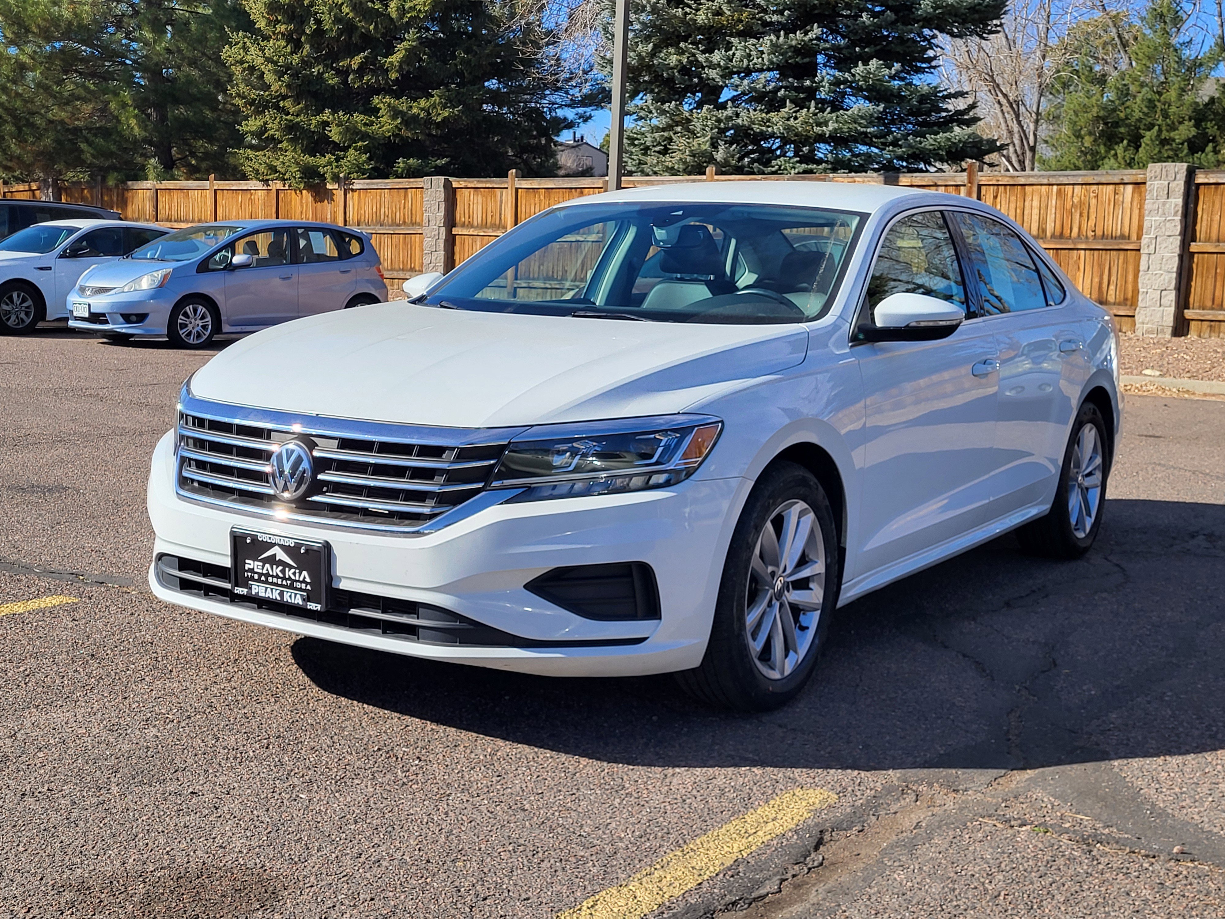 Used 2020 Volkswagen Passat 2.0T SE image 4