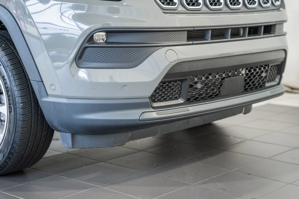 Certified 2023 Jeep Compass Latitude AWD/4WD image 15