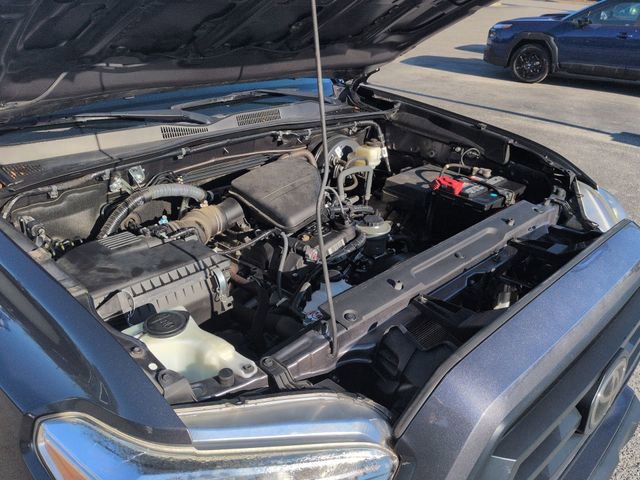 Used 2020 Toyota Tacoma SR w/ SR Convenience Package RWD image 35