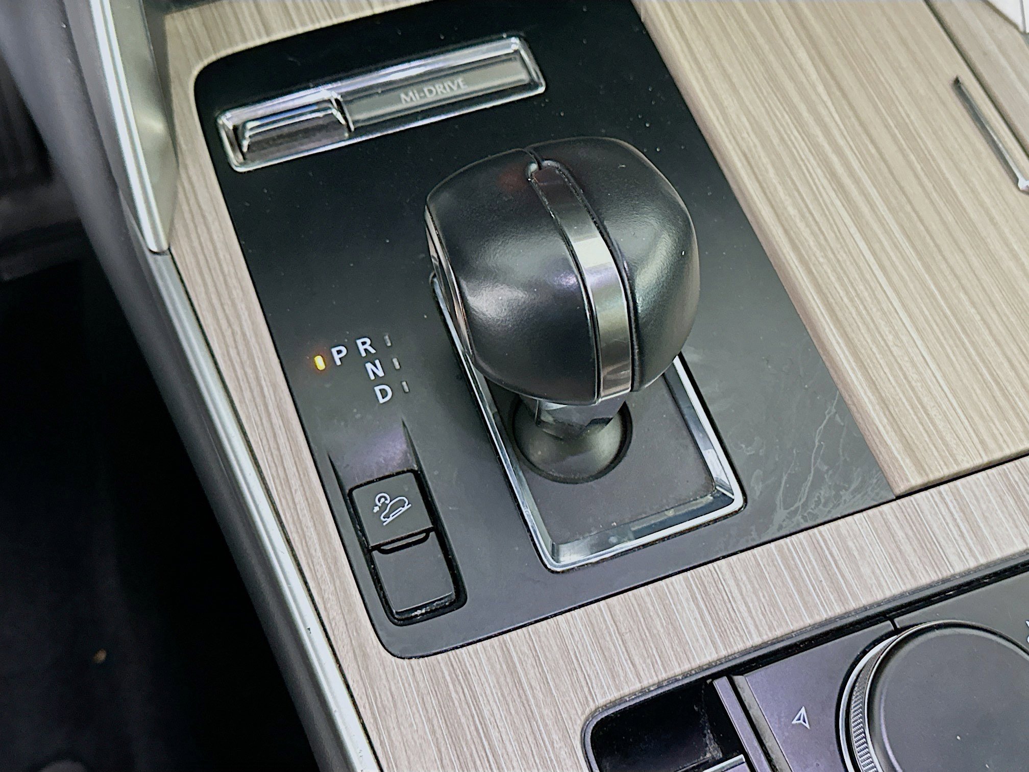 Used 2024 MAZDA CX-90 3.3 Turbo w/ Premium Package image 25