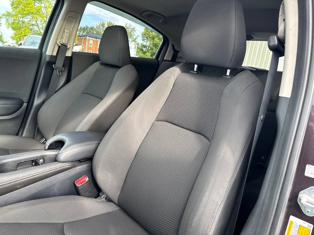 Used 2022 Honda HR-V EX image 28