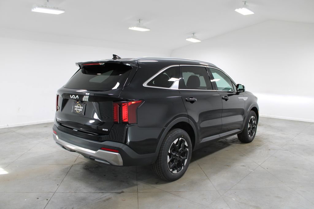 Used 2024 Kia Sorento S image 9