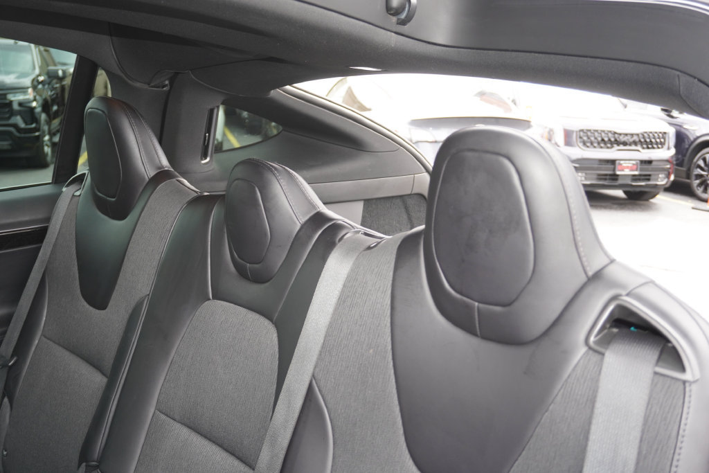 Used 2018 Tesla Model X 75D AWD/4WD image 34