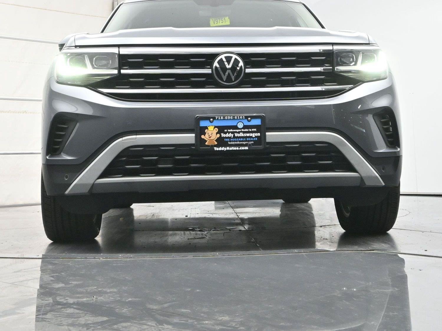 Certified 2023 Volkswagen Atlas SE w/ Panoramic Sunroof Package AWD/4WD image 31