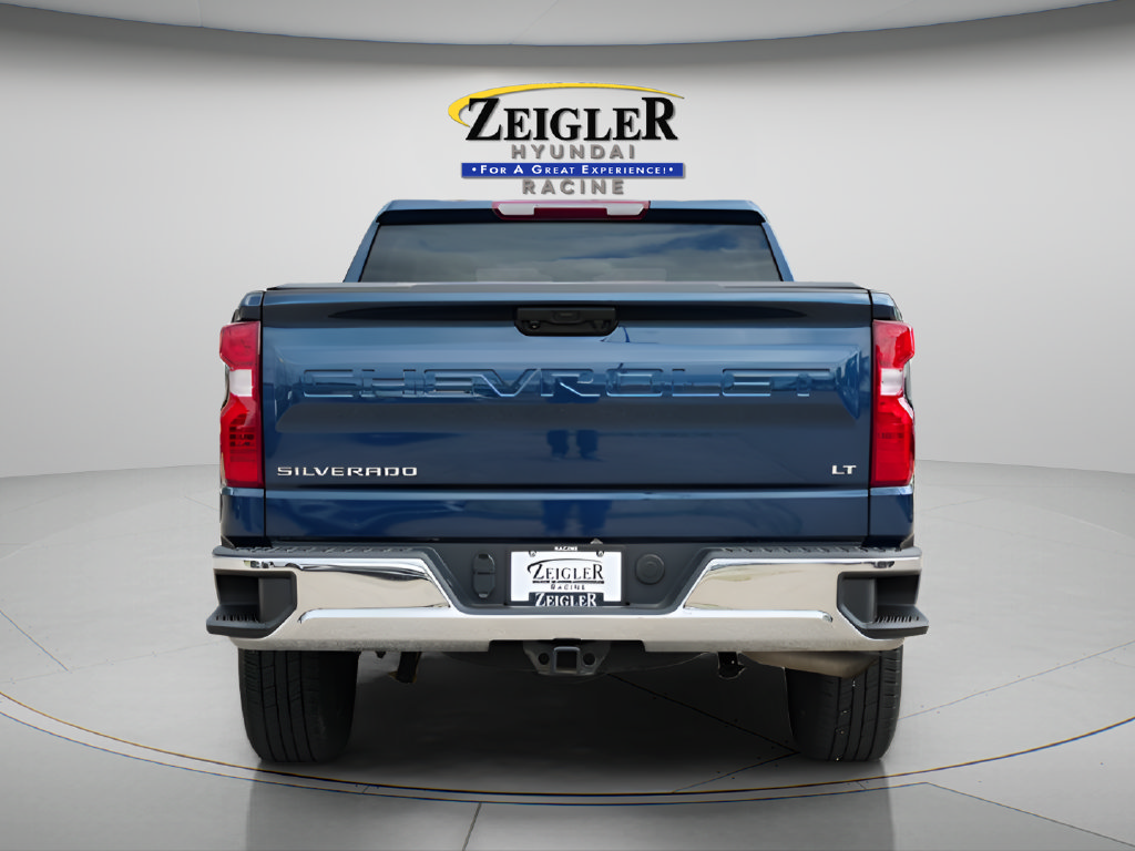 Used 2023 Chevrolet Silverado 1500 LT AWD/4WD image 6