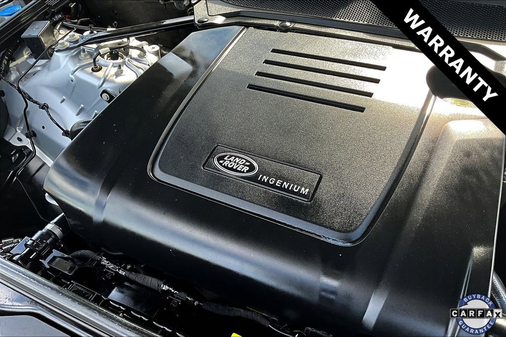 Used 2024 Land Rover Discovery S image 30