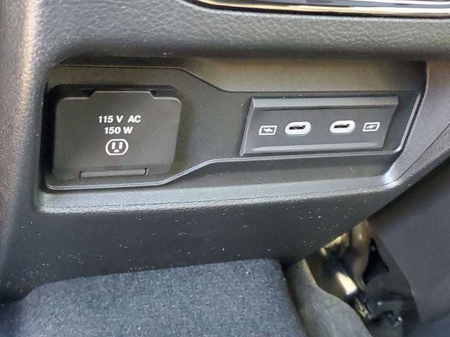 New 2026 Jeep Grand Cherokee L 4WD image 13