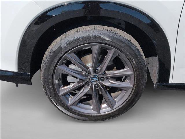 Certified 2025 Acura ADX A-Spec image 24