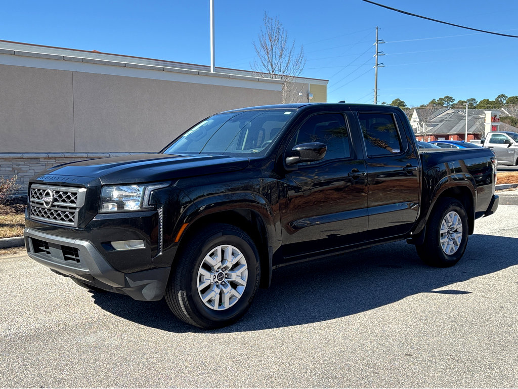 Used 2023 Nissan Frontier SV w/ SV Convenience Package image 3