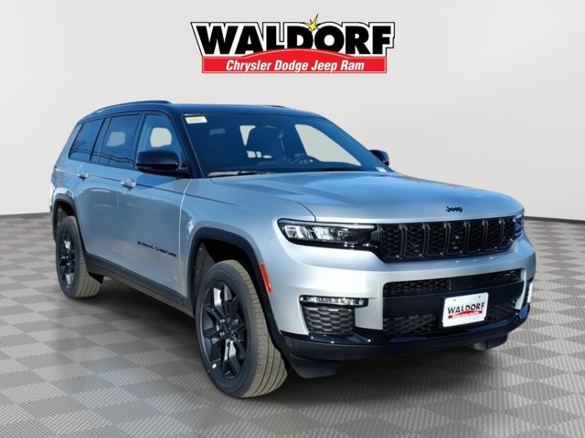 New 2025 Jeep Grand Cherokee 4WD