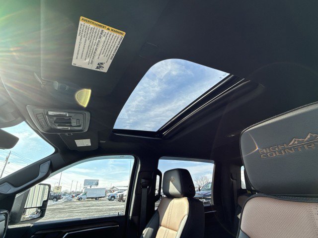 Certified 2024 Chevrolet Silverado 3500 High Country w/ Technology Package image 16