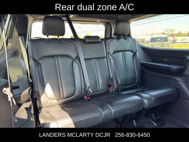 Used 2024 Jeep Wagoneer Series II image 15