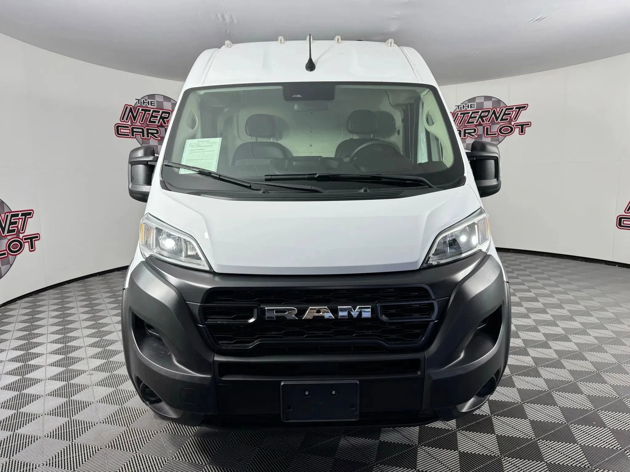 Used 2023 RAM ProMaster 3500 image 2