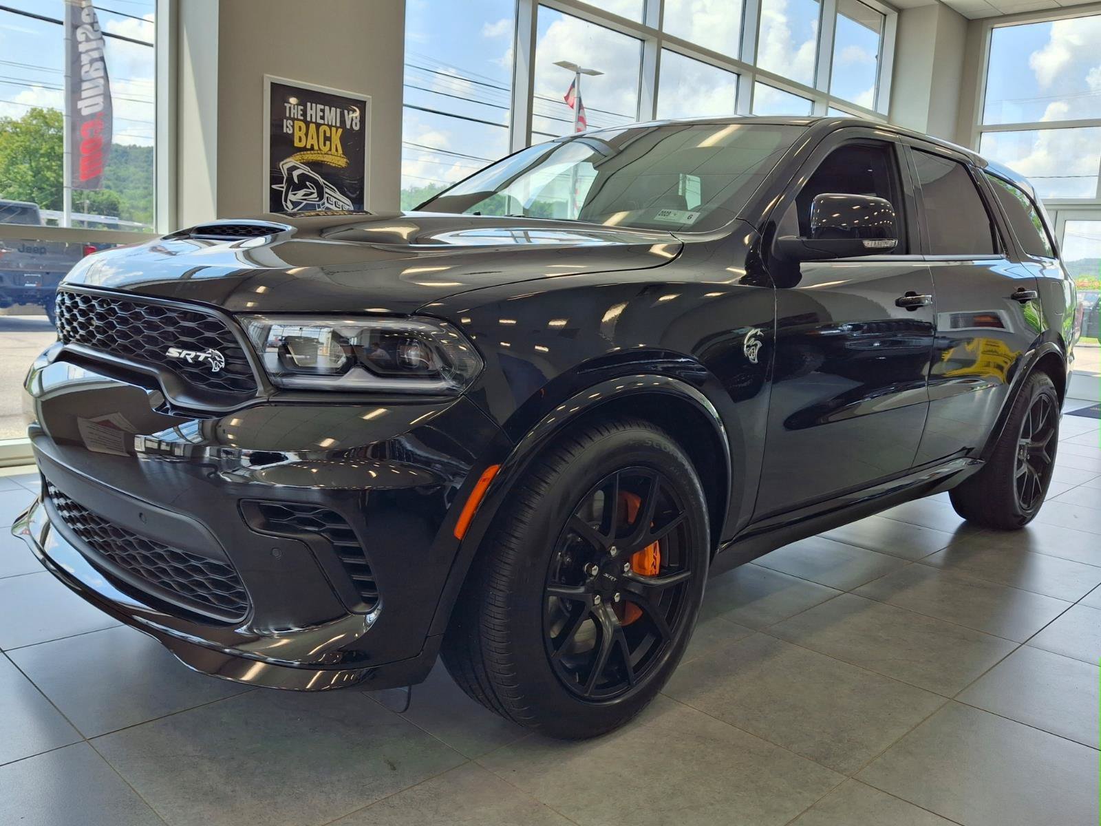 New 2026 Dodge Durango SRT Hellcat w/ Trailer Tow Group IV AWD/4WD image 2