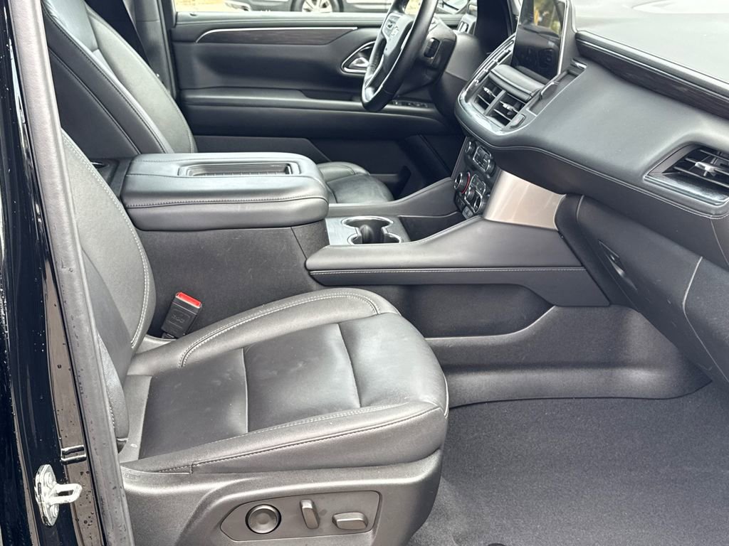 Used 2024 Chevrolet Tahoe LT RWD image 13