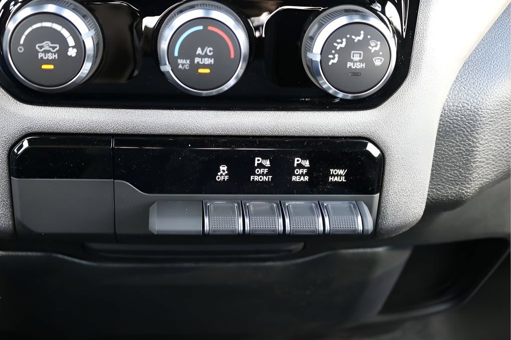 New 2026 RAM 1500 Express RWD image 23