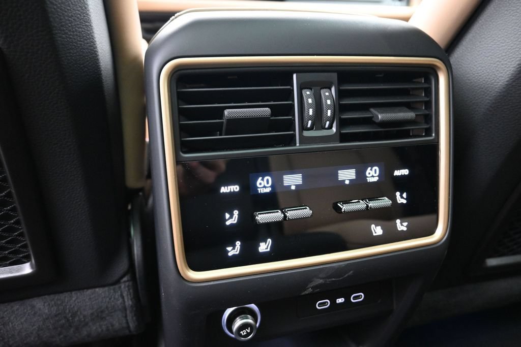 New 2026 Porsche Cayenne AWD/4WD image 16