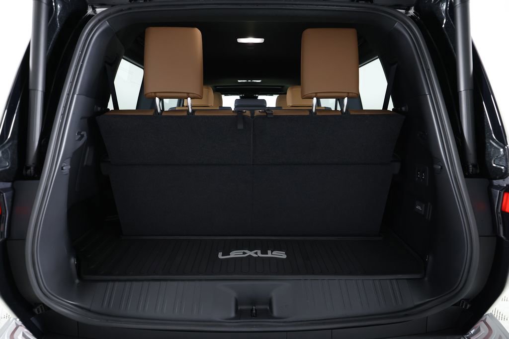 Used 2026 Lexus GX 550 550 Premium+ w/ Accessory Package (2T) image 13