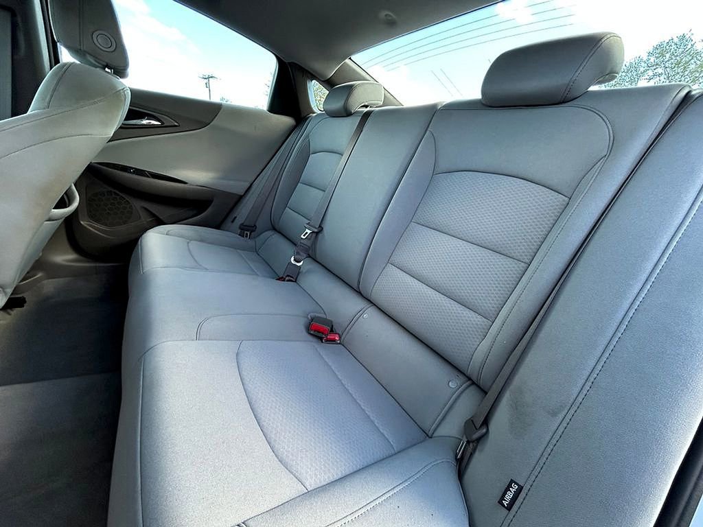 Used 2020 Chevrolet Malibu LS w/ Driver Confidence Package II FWD image 16