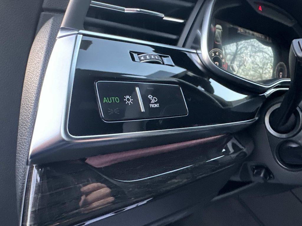 New 2026 Audi Q8 Premium Plus image 15
