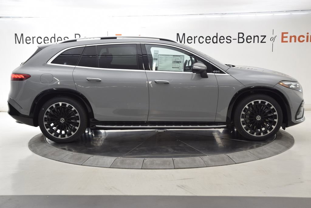 New 2026 Mercedes-Benz EQS 550 4MATIC SUV image 7