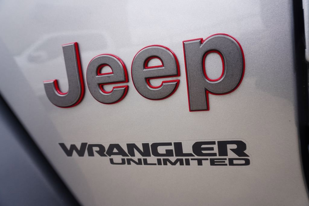 Used 2018 Jeep Wrangler Unlimited Rubicon AWD/4WD image 31