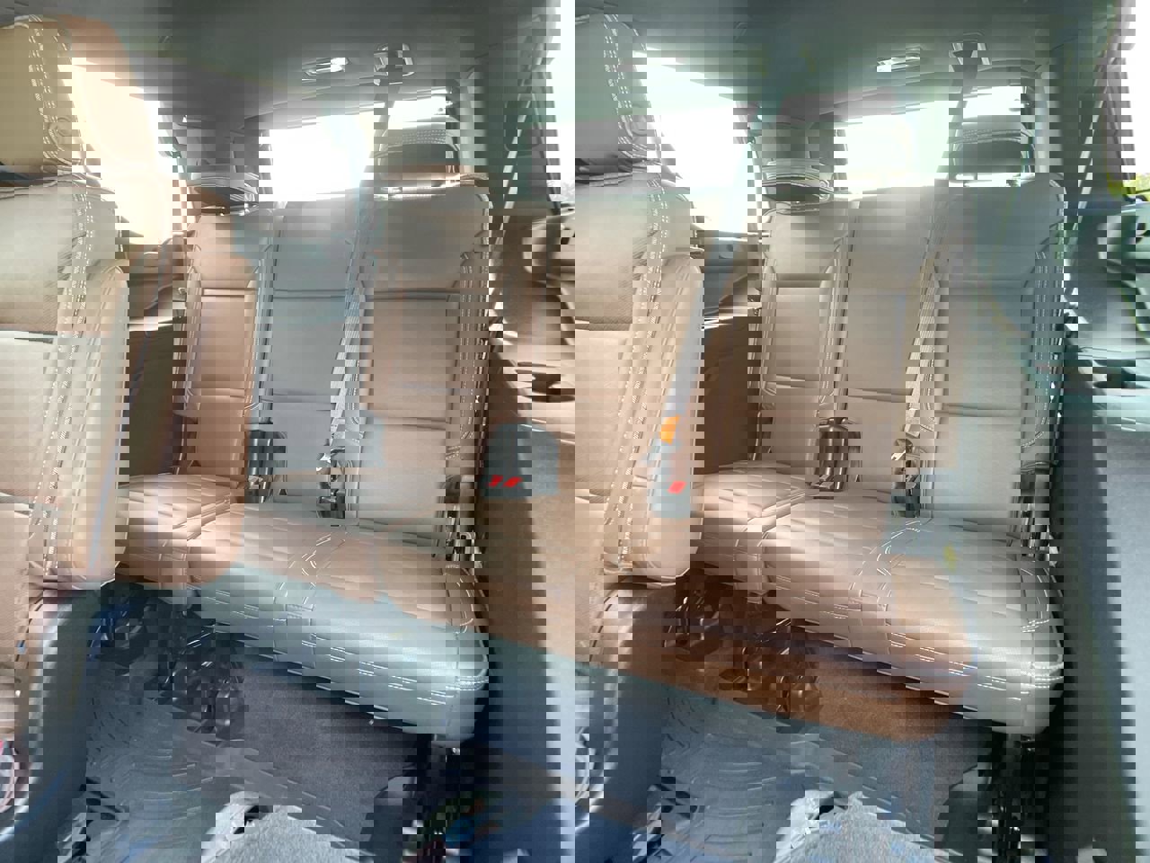 Used 2021 Chevrolet Tahoe High Country w/ Premium Package image 27