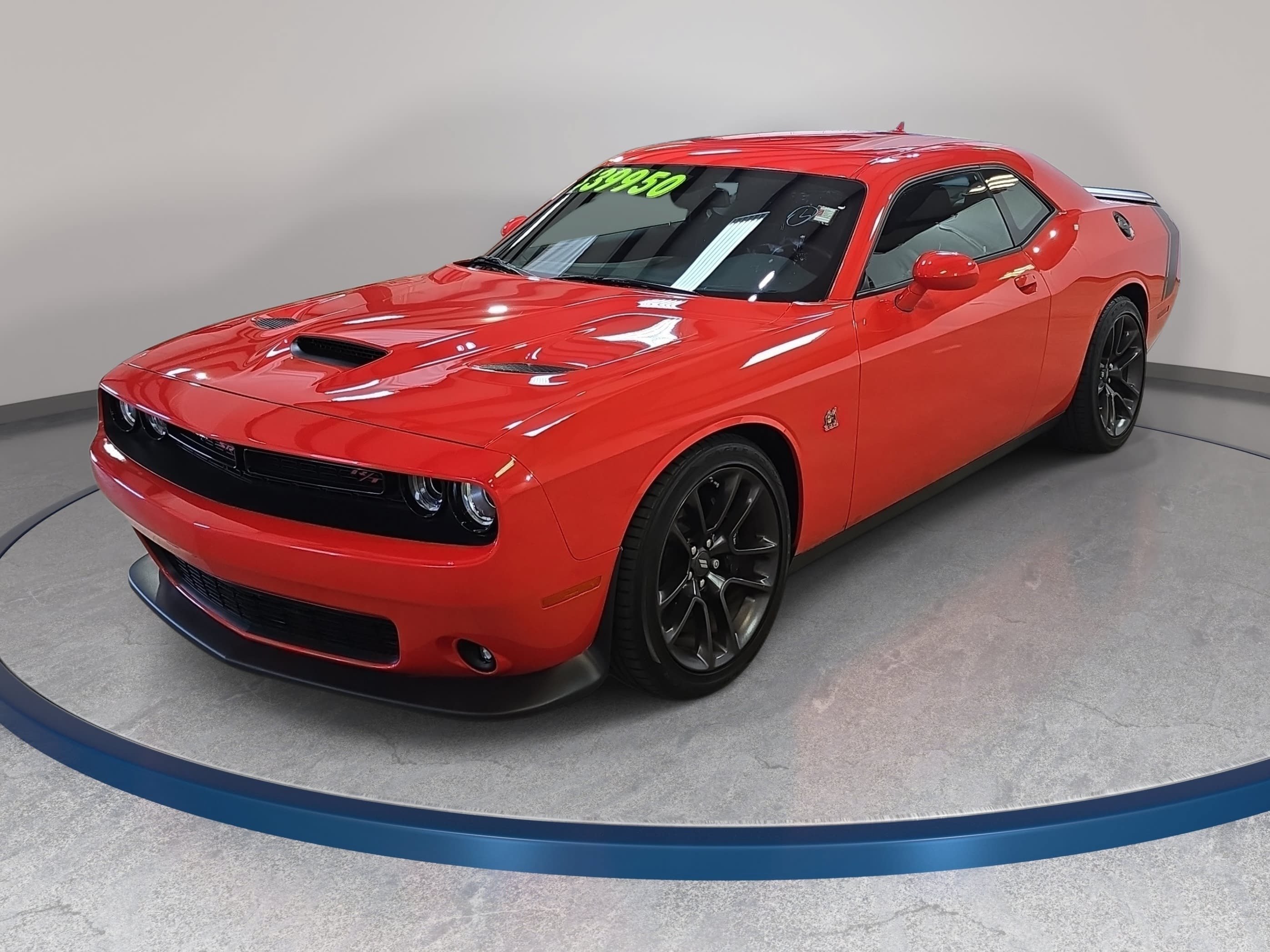 Used 2021 Dodge Challenger R/T Scat Pack w/ Scat Pack Stripe RWD image 1