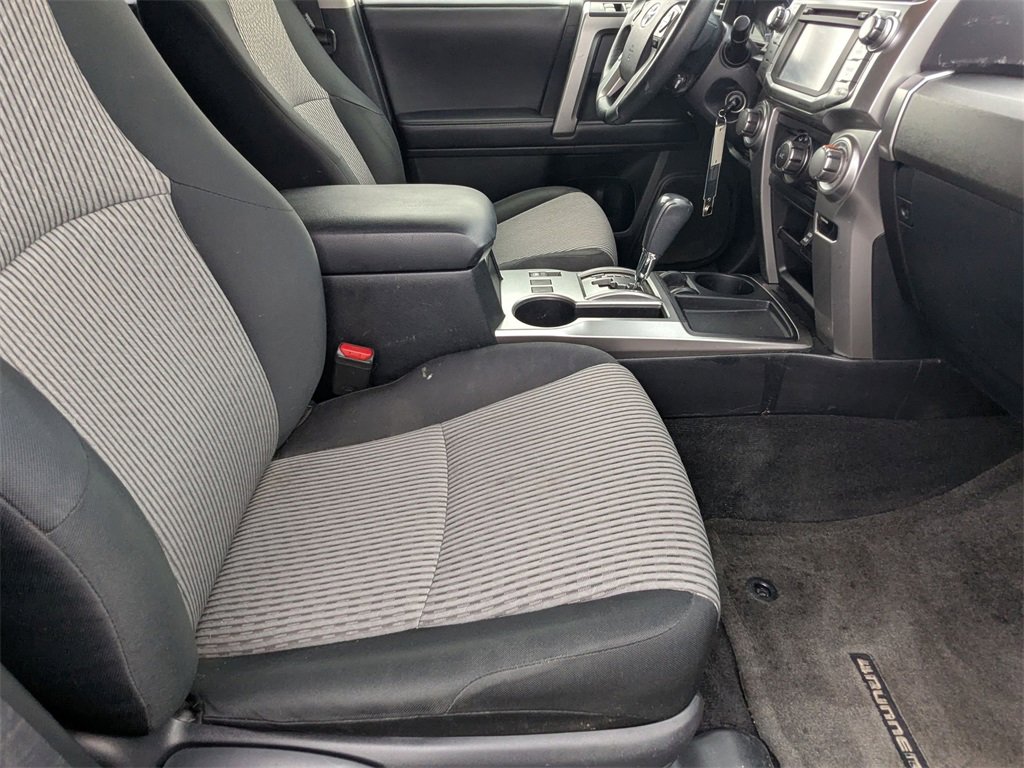 Used 2017 Toyota 4Runner SR5 image 19