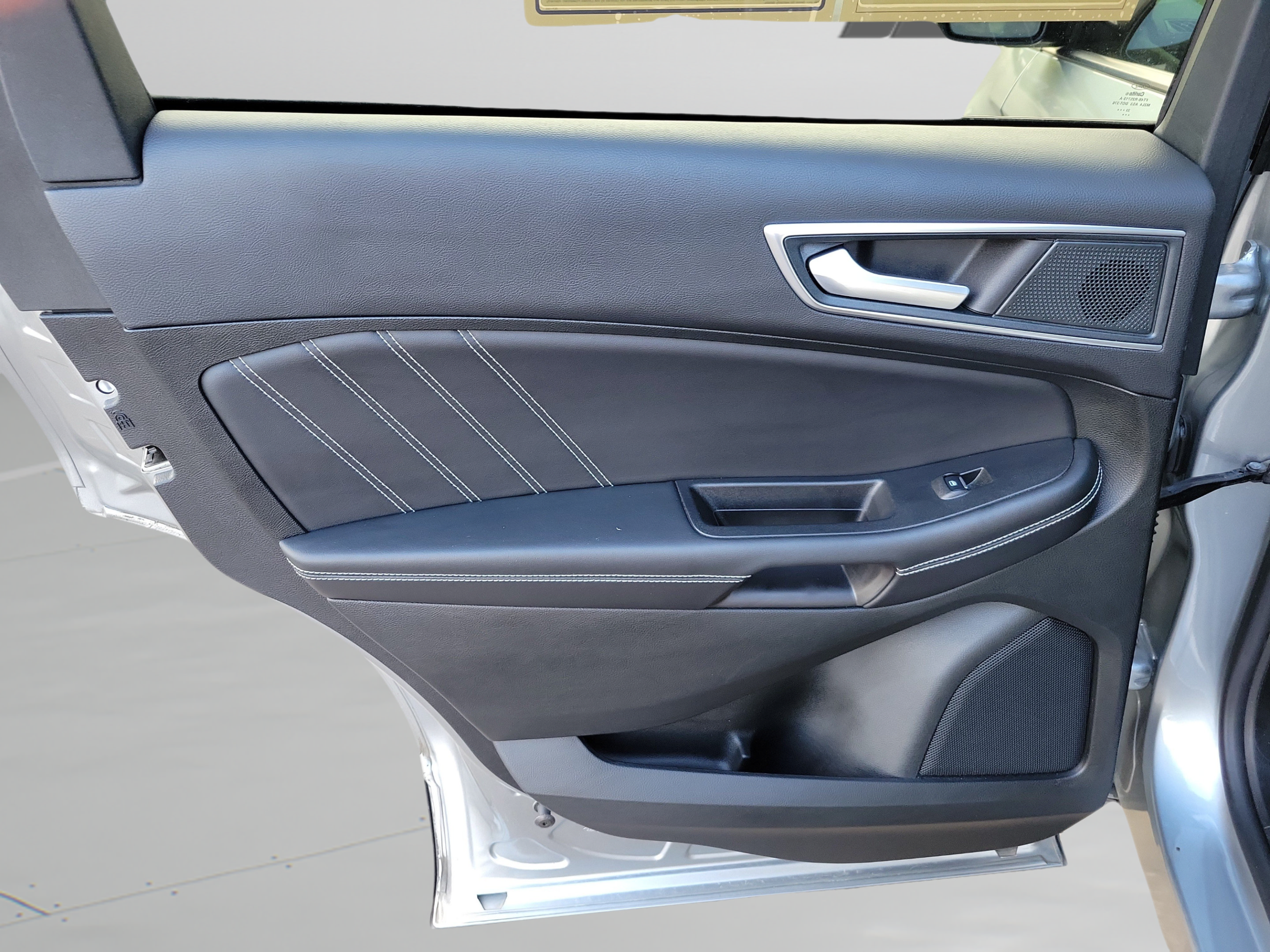 Certified 2024 Ford Edge ST w/ Equipment Group 401A AWD/4WD image 15