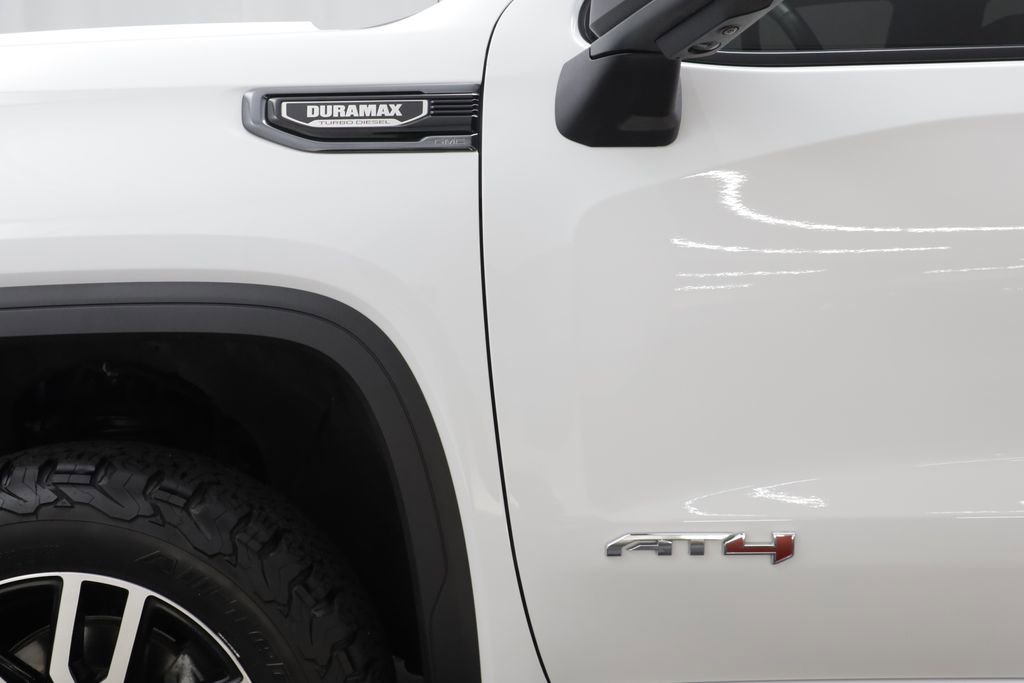 Used 2023 GMC Sierra 1500 AT4 w/ Technology Package image 17