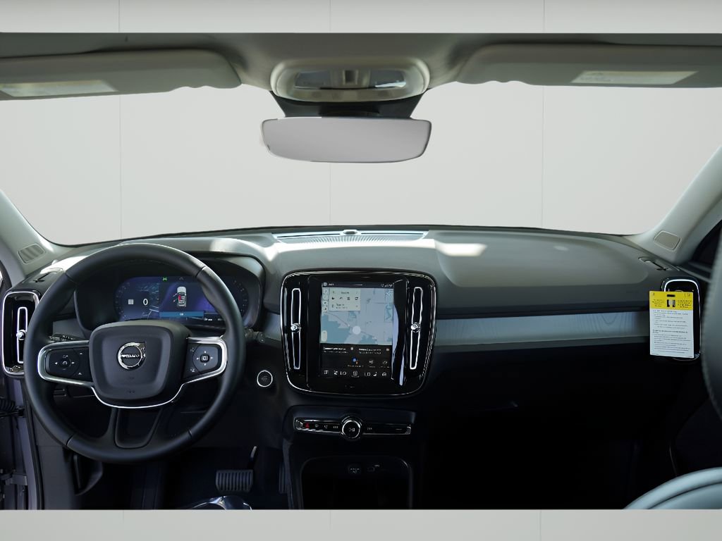 New 2026 Volvo XC40 B5 Core w/ Protection Package image 21
