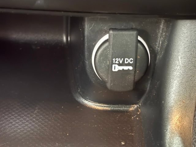 Used 2015 Dodge Charger SXT w/ AWD Plus Group image 26