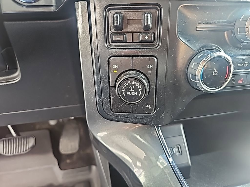 Used 2022 Ford F150 XLT w/ Equipment Group 302A High AWD/4WD image 18