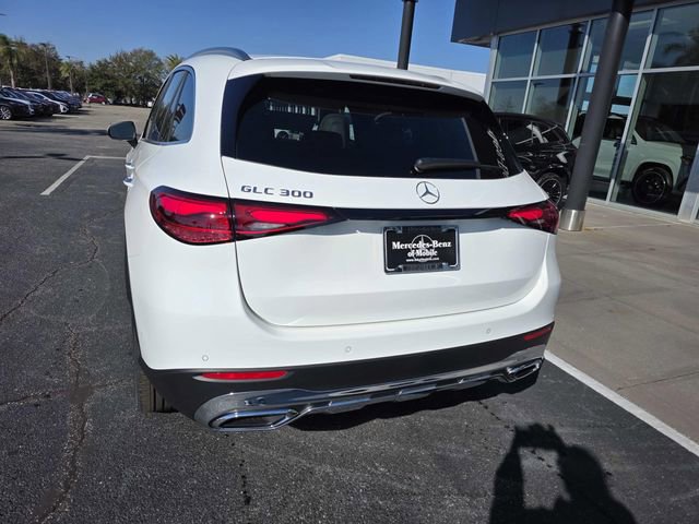 New 2026 Mercedes-Benz GLC 300 image 3